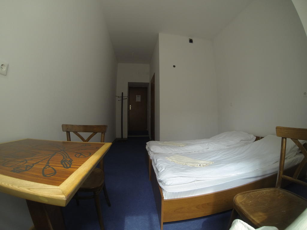 Budget Central VNO Quarto foto